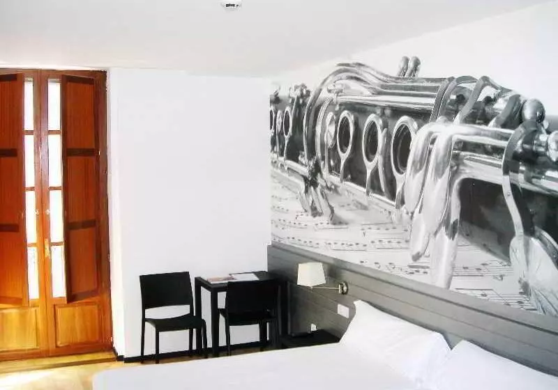 اتاق استاندارد, Abba Jazz Hotel Vitoria
