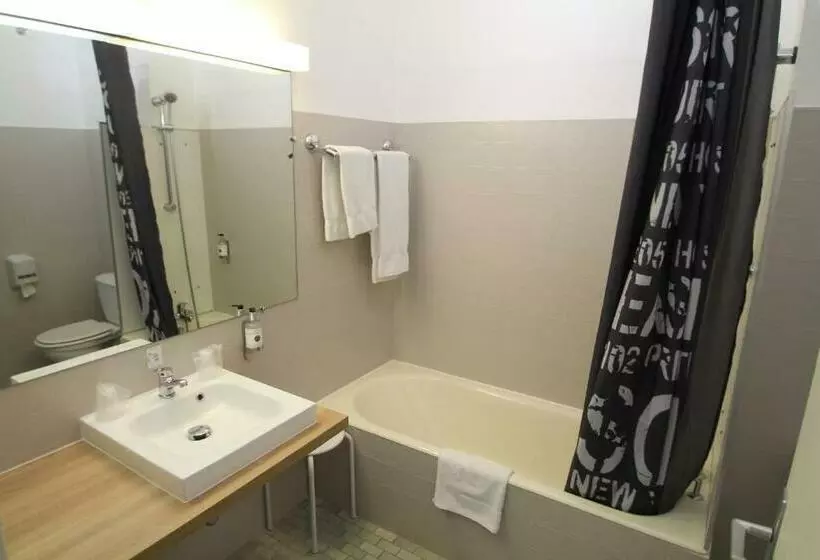 スタンダードルーム, Adonis Lyon Est Hôtel Artys