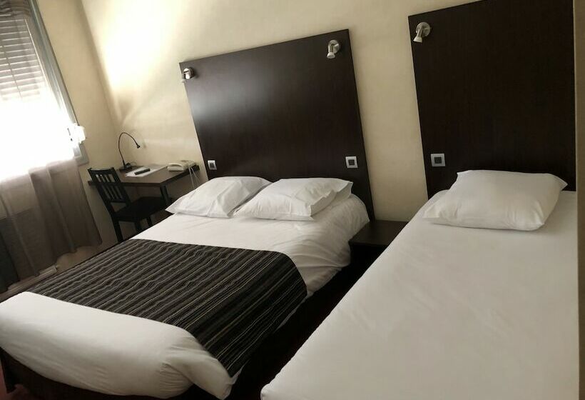 اتاق استاندارد سه نفره, Adonis Lyon Est Hôtel Artys