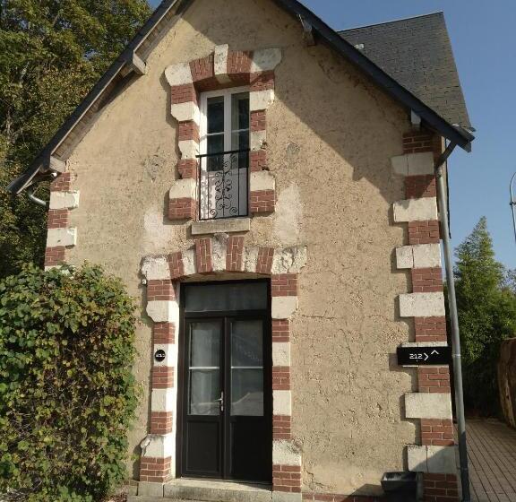 ガーデンビュースタンダードルーム, Art