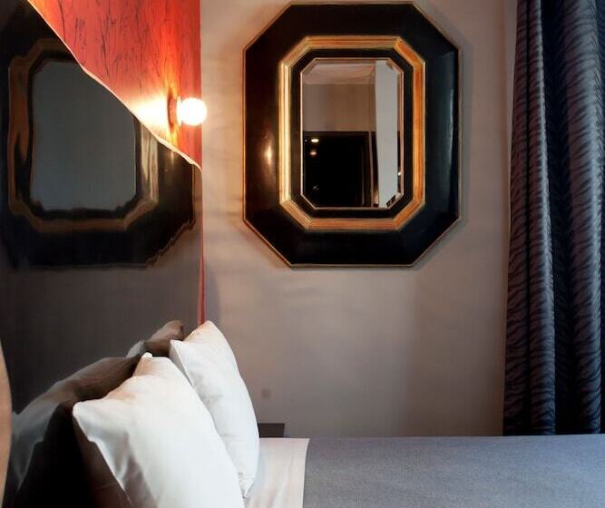 חדר סטנדרט, Cosmopolitain