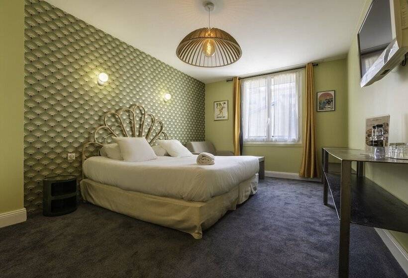 חדר סטנדרט, Cosmopolitain