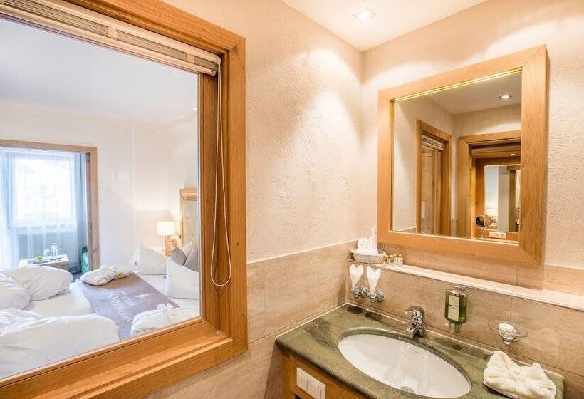 스탠다드 룸, Dreisonnen