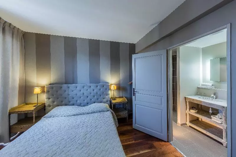 سوئیت کلاسیک, Garrigae Distillerie De Pezenas Hotellerie & Spa