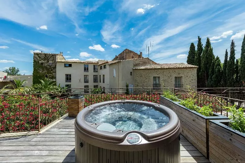 سوییت اجرایی, Garrigae Distillerie De Pezenas Hotellerie & Spa