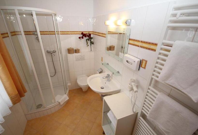 Номер Стандарт, Gasthof Waldwirt