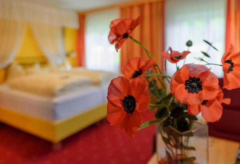 Номер Стандарт, Gasthof Waldwirt