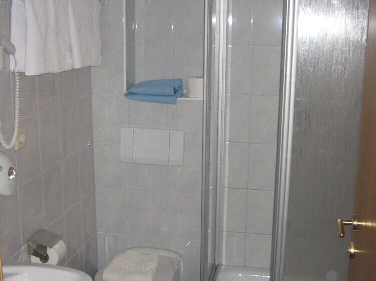 スタンダードルーム, Gasthof Zum Stollhofer