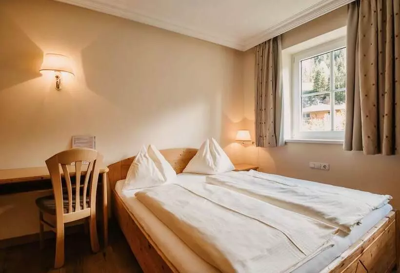 Standard Single Room, Guggenberger