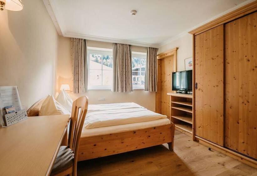 Standard Single Room, Guggenberger