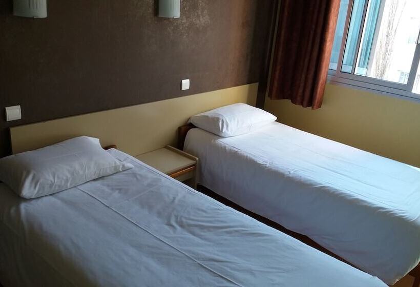 غرفة قياسية, Hôtel Kennedy