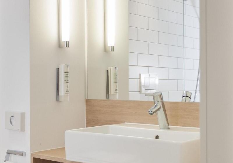 اتاق استاندارد, Kardinal Schulte Haus