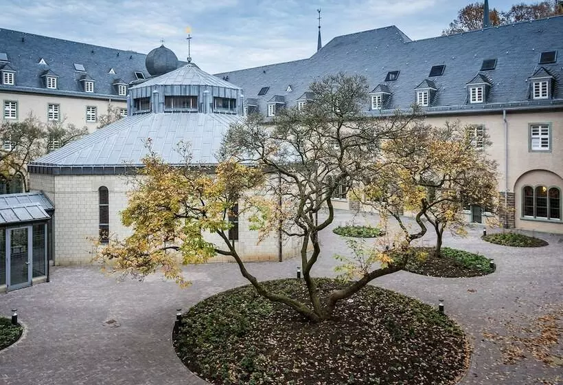 スタンダードルーム, Kardinal Schulte Haus