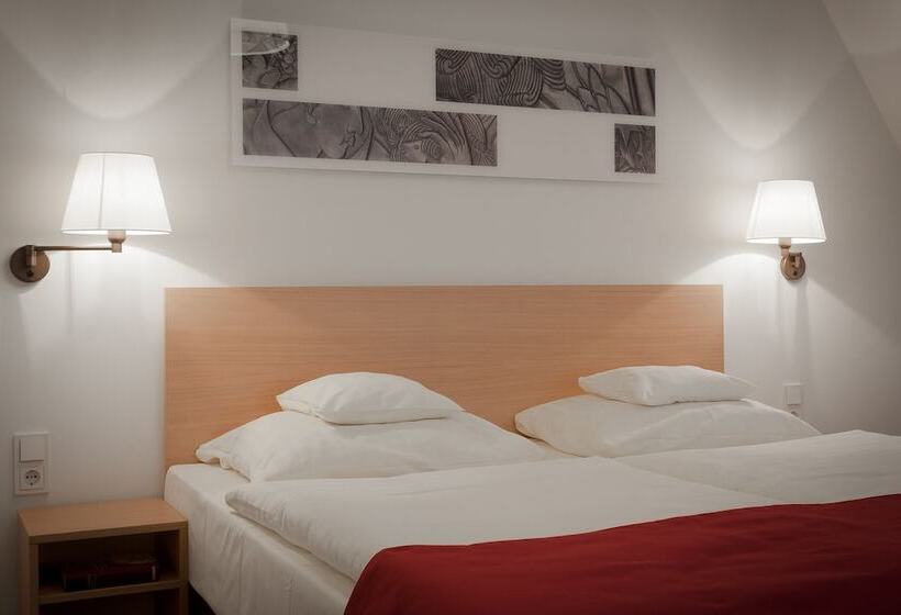 اتاق راحتی یک تخته, Kardinal Schulte Haus