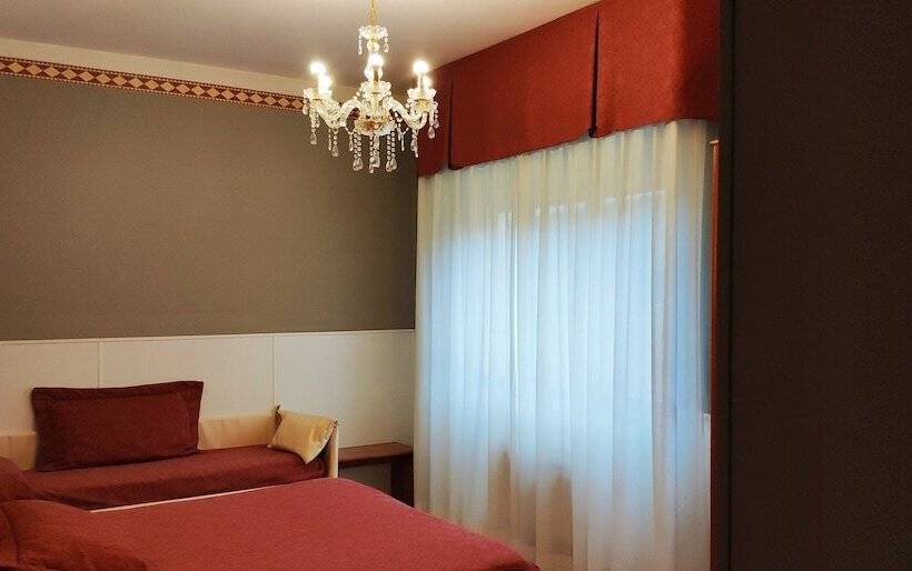 Chambre Triple Standard, Minerva