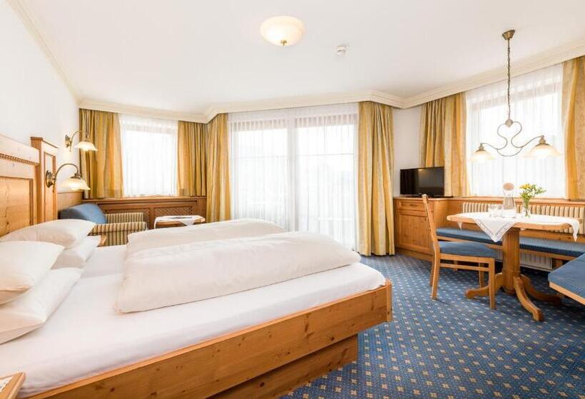 غرفة سوبيريور, Moserhof