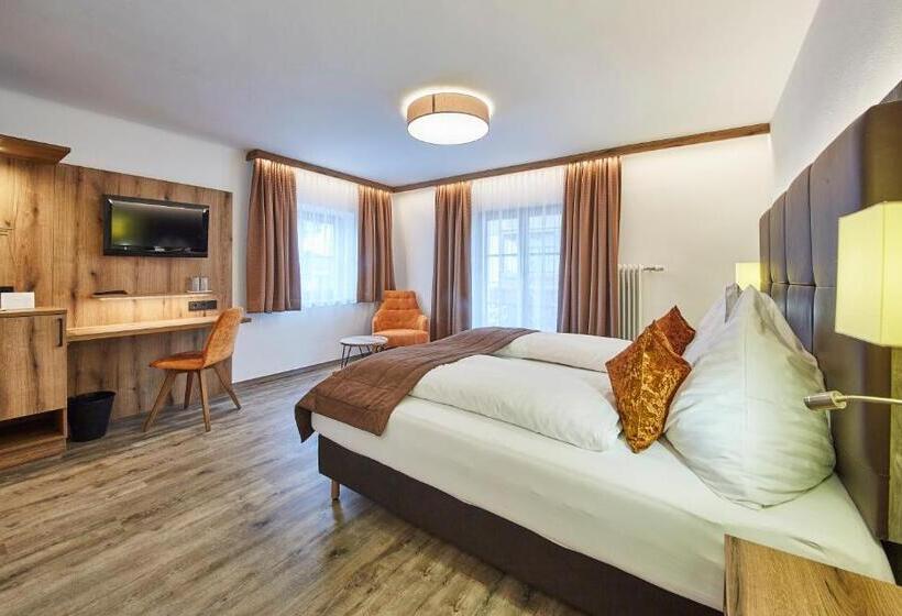 חדר סופריור עם מרפסת, Römerhof