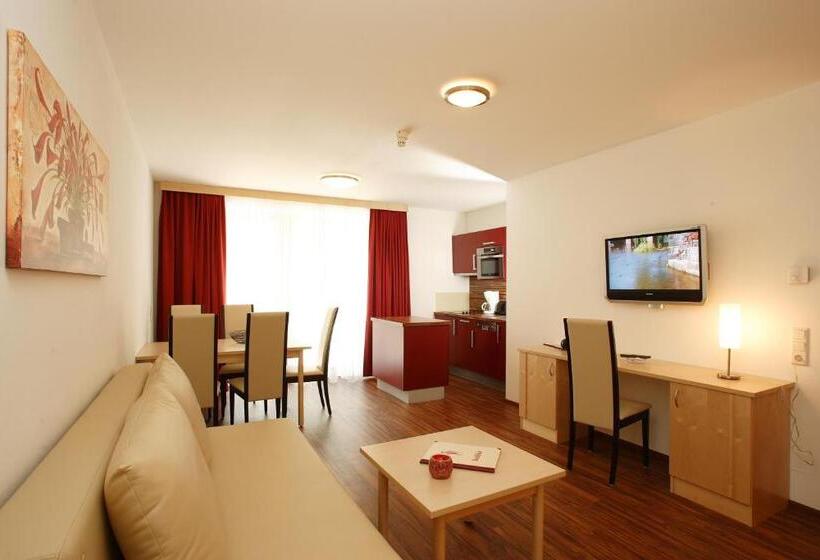 דירת 2 חדרים עם טרסה, Römerhof