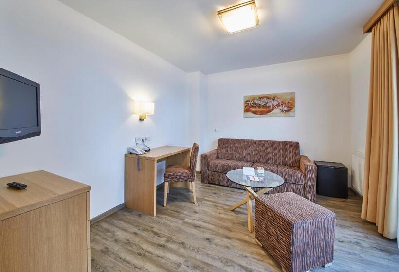 סוויטה עם מרפסת, Römerhof