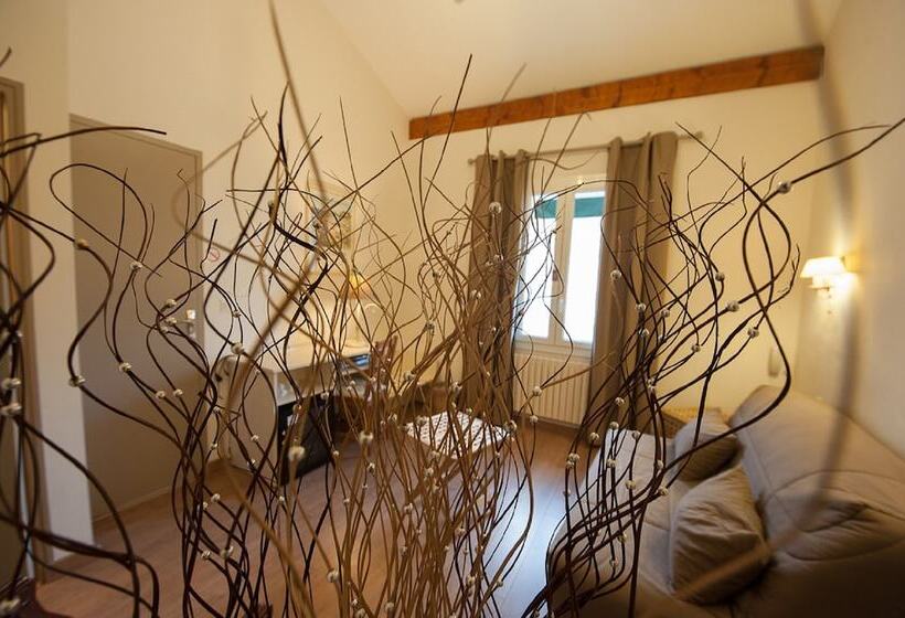 Люкс Комфорт, Sainte Anne   Apt