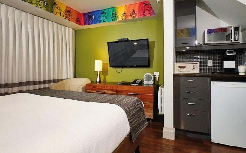 Номер Deluxe Кровать Кинг, Skwachays Lodge