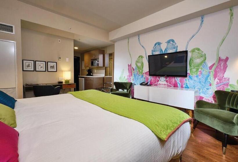 Номер Deluxe Кровать Кинг, Skwachays Lodge