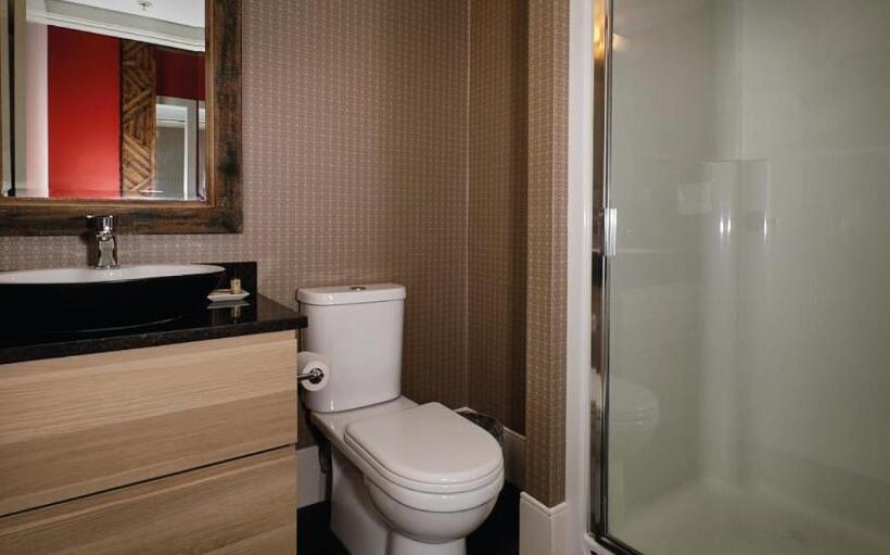 Номер Deluxe Кровать Кинг, Skwachays Lodge