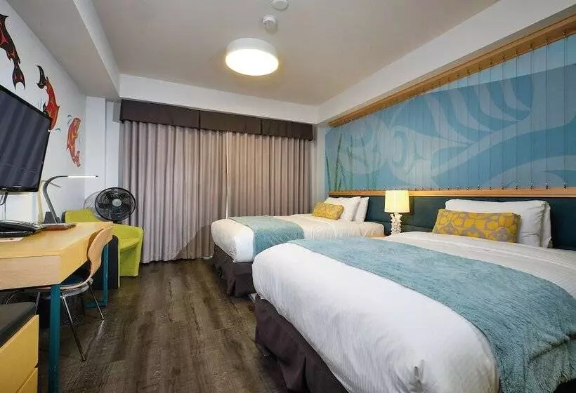 デラックスルーム, Skwachays Lodge