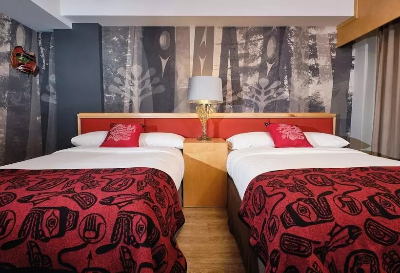 デラックスルーム, Skwachays Lodge