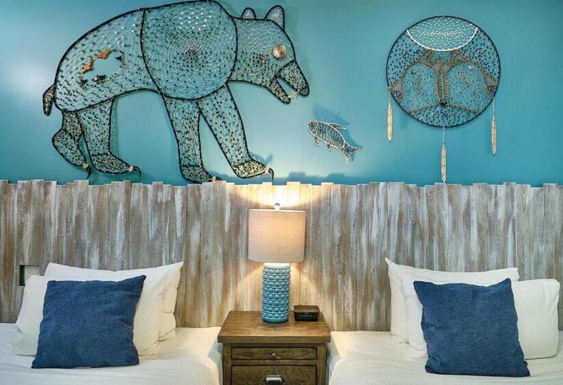 Номер Deluxe, Skwachays Lodge