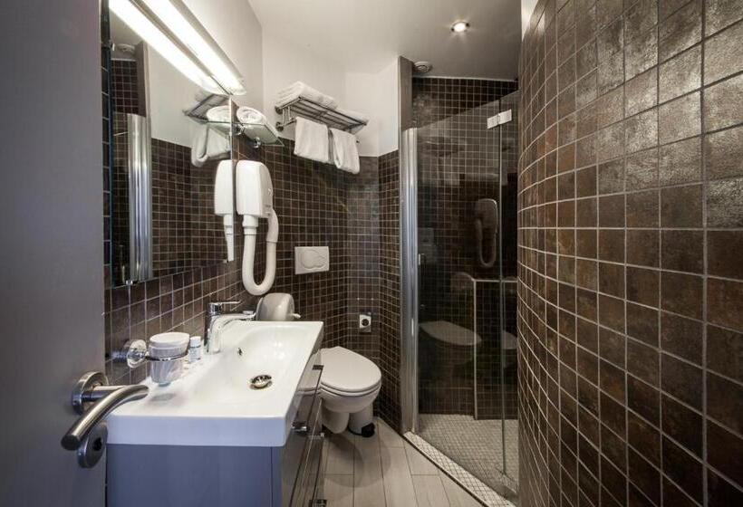 小型套房带阳台, Spa Plage St Jean