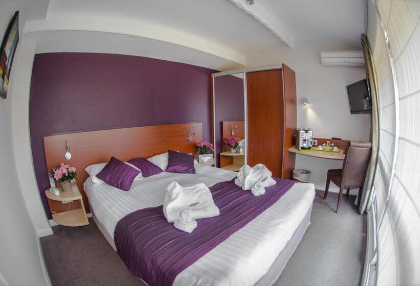 Полулюкс с Балконом, Spa Plage St Jean