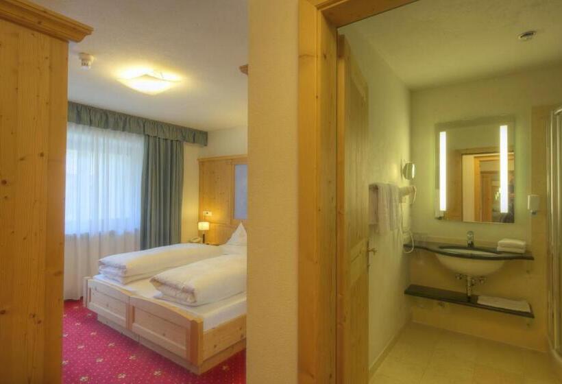 غرفة قياسية, Sporthotel Panorama