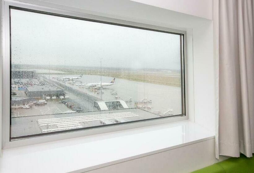 Номер Стандарт, Tulip Inn Eindhoven Airport