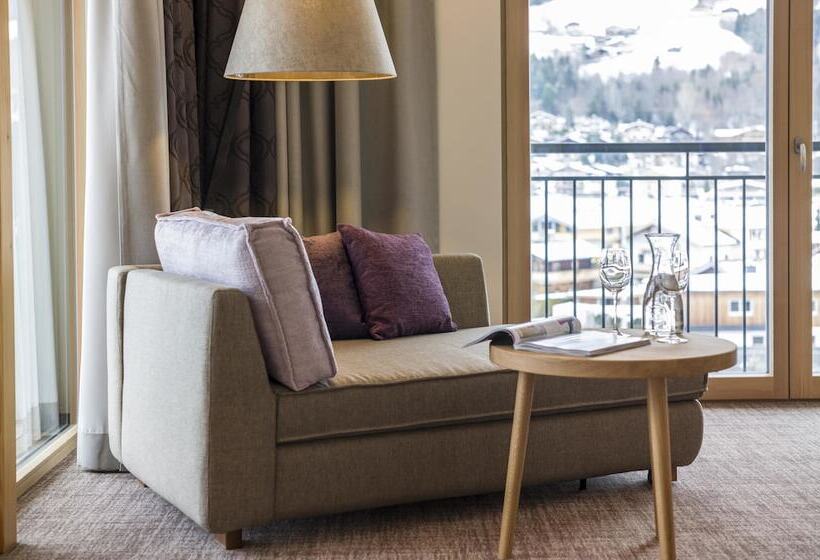 전망 스위트, Zentral Superior