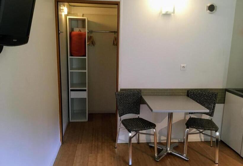 إستوديو قياسى سرير مزدوج, Hôtel Pierre Blanche