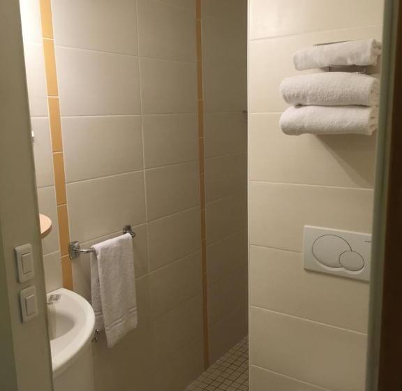 إستوديو قياسى سرير مزدوج, Hôtel Pierre Blanche