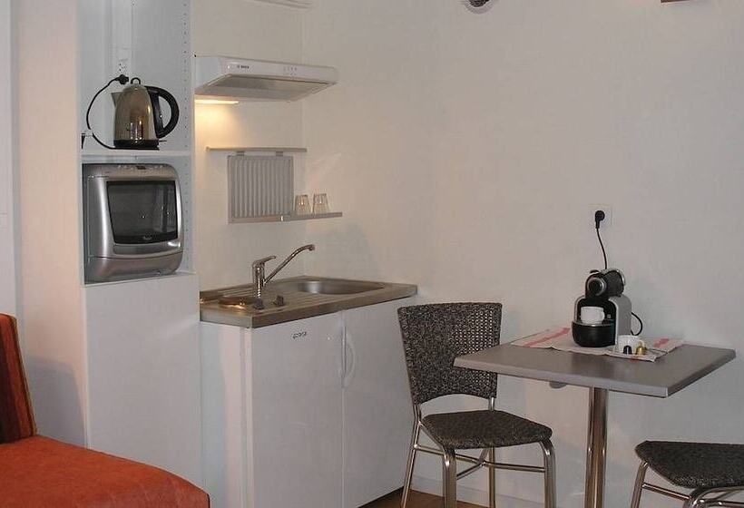 إستوديو قياسى, Hôtel Pierre Blanche