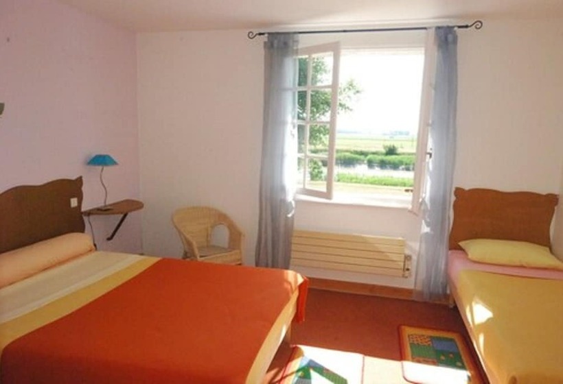 Номер Стандарт Трехместный, Hôtel Rose
