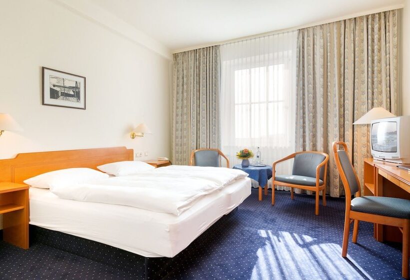 Номер Стандарт Вид на Море, Kurhotel Sassnitz