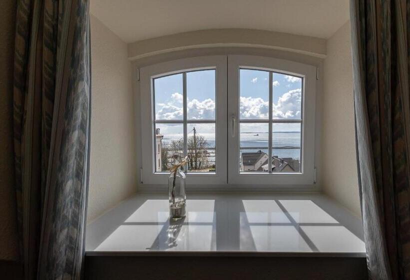 기본룸, Kurhotel Sassnitz