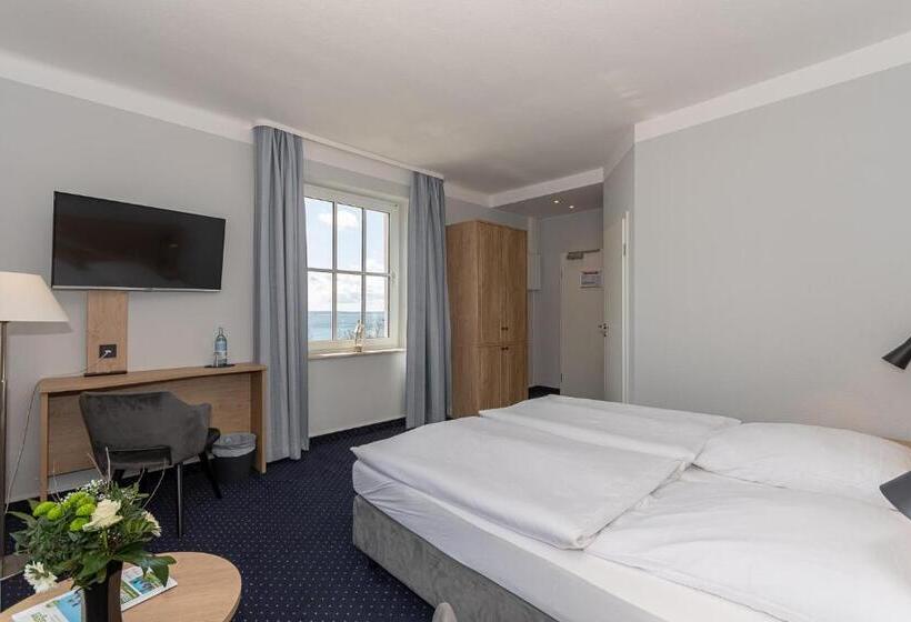غرفة قياسية مطلّة علي البحر, Kurhotel Sassnitz
