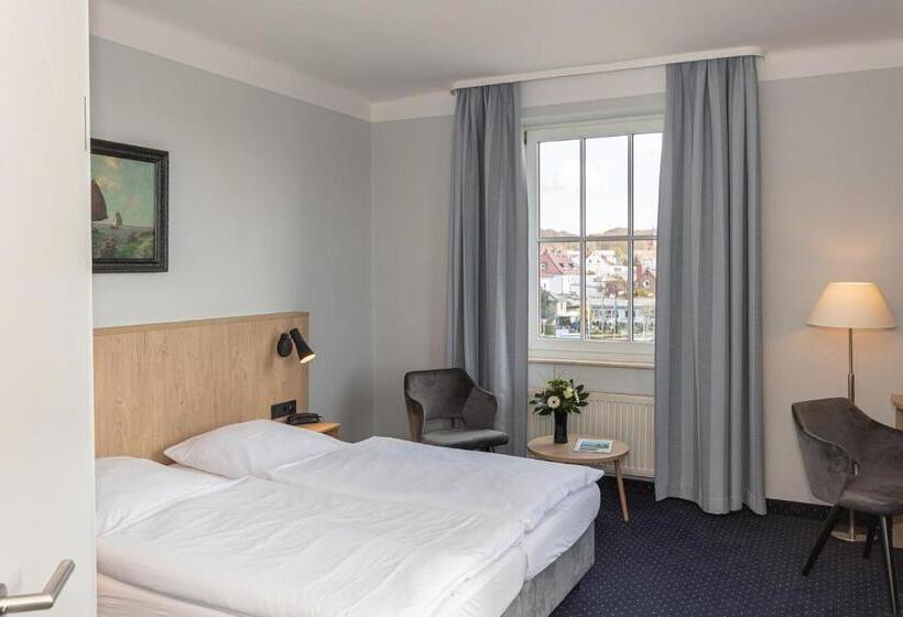 غرفة قياسية مطلّة علي البحر, Kurhotel Sassnitz