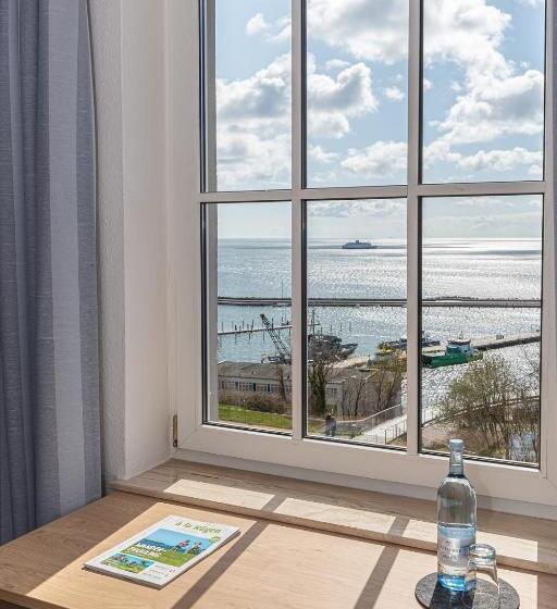 Номер Стандарт Вид на Море, Kurhotel Sassnitz