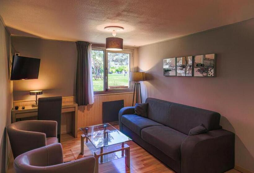 سوییت خانوادگی, Logis Hotel Restaurant Spa Le Lac