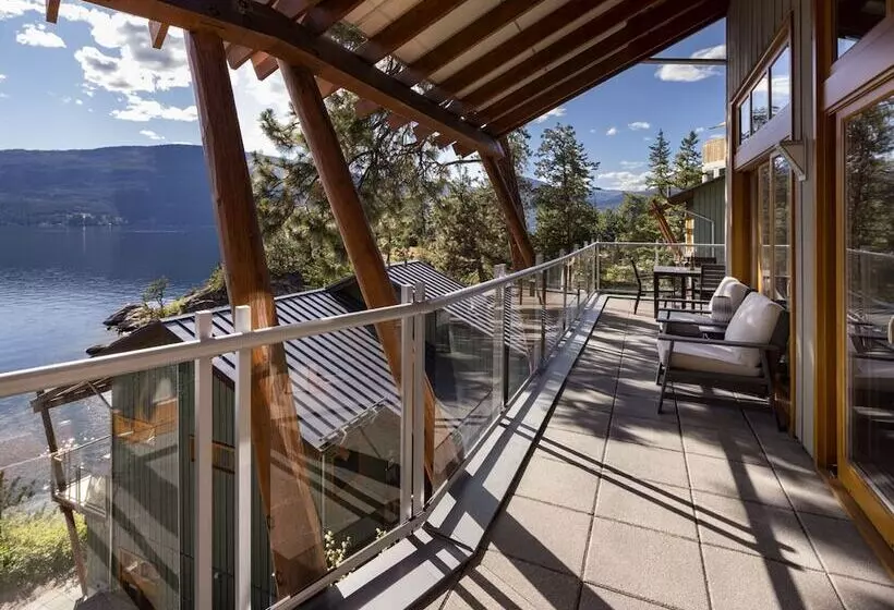 ツーベッドルーム　ヴィラ, Outback Lakeside Vacation Homes