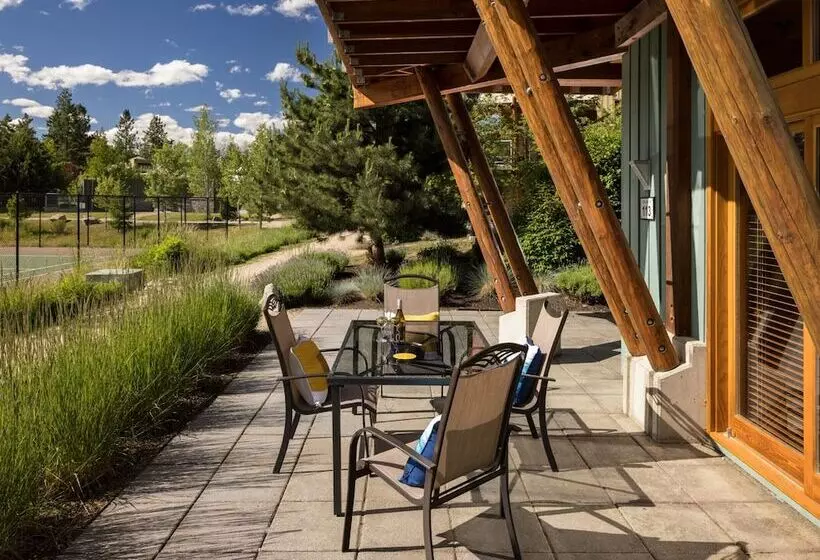 スリーベッドルーム　ヴィラ, Outback Lakeside Vacation Homes