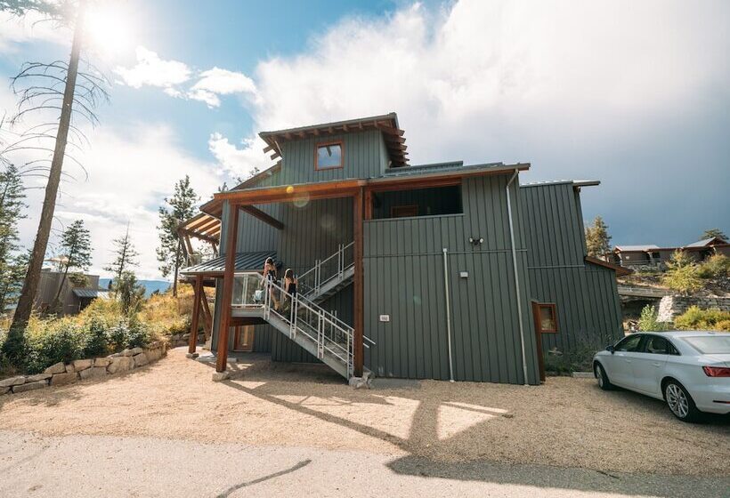 Вилла 3 Спальни, Outback Lakeside Vacation Homes