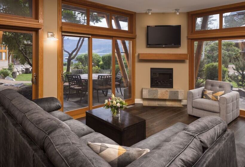 Вилла 3 Спальни, Outback Lakeside Vacation Homes