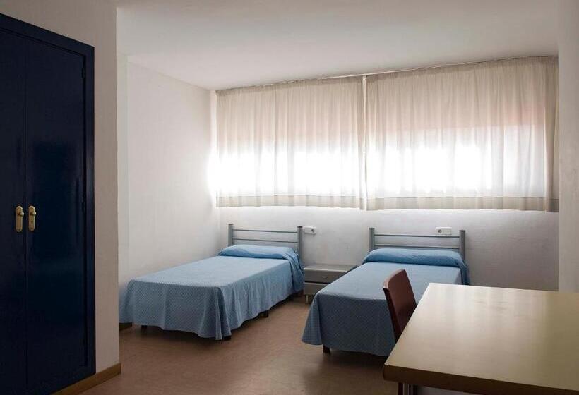 اتاق استاندارد, Albergue Inturjoven Sevilla